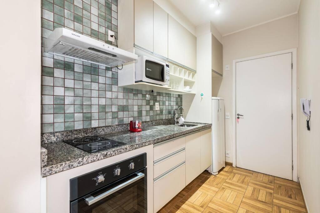 Apartamento Consolacao/ Buarque *