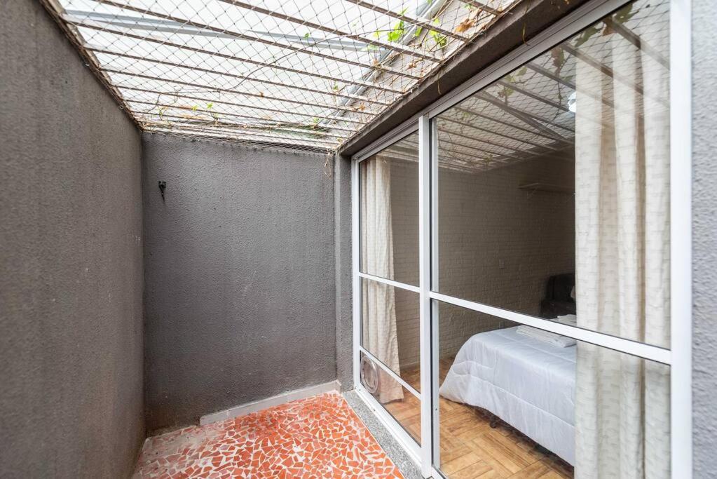 Apartamento Consolacao/ Buarque *