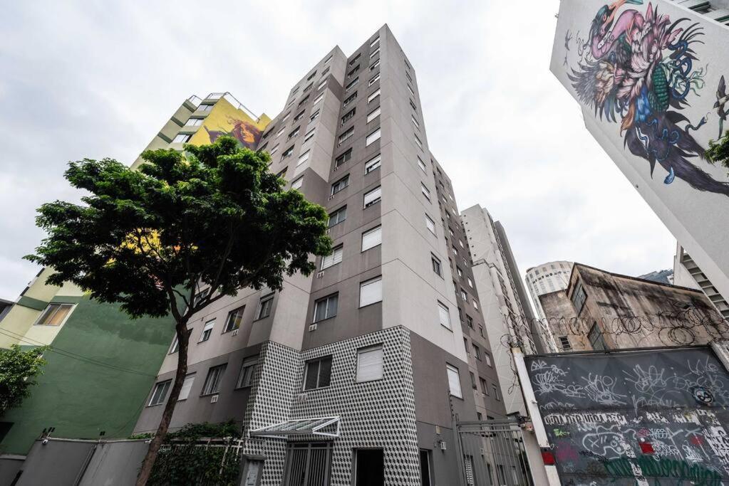 Apartamento Consolacao/ Buarque *
